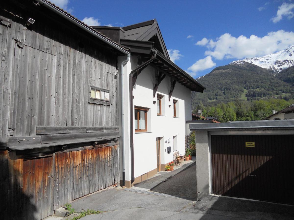 Haus Handle Grins Exteriér fotografie